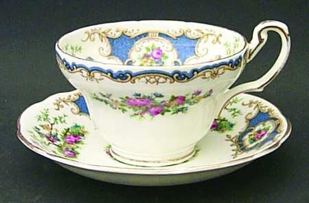Broadway Medium Blue Footed Cup & Saucer Set