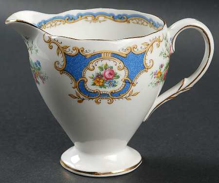 Broadway Medium Blue Creamer