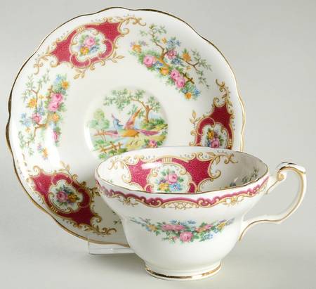 Broadway Maroon Footed Cup & Saucer Set