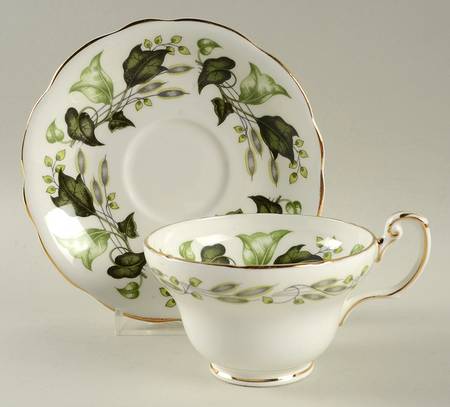 Everglades Footed Cup & Saucer Set