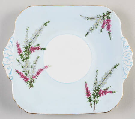 Highland Heather (12 Scalloped Salad Plate) Square Handled Cake Plate