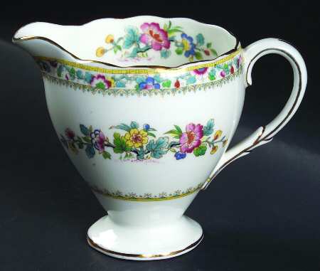 Ming Rose Creamer