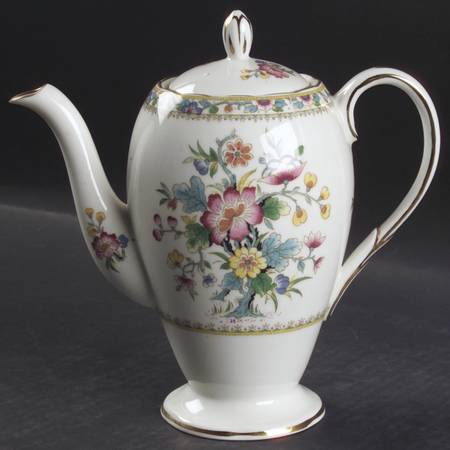 Ming Rose Mini Coffee Pot & Lid