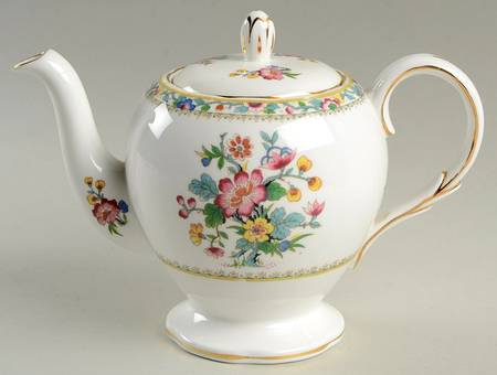 Ming Rose Mini Teapot & Lid
