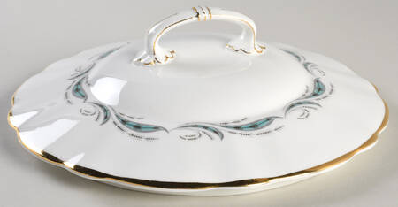 Pine Spray Lid for Round Vegetable