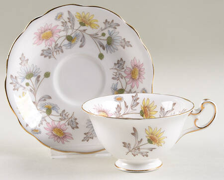 Somerset Footed Cup & Saucer Set