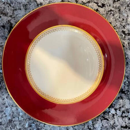 5973 Maroon Luncheon Plate