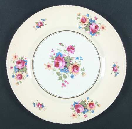 6784 (Piecrust Edge) Dinner Plate