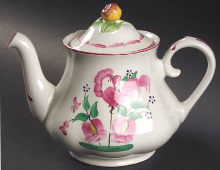 Chanticleer Teapot & Lid