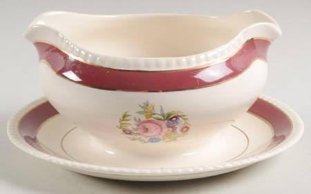 FON1 Gravy Boat with Attached Underplate