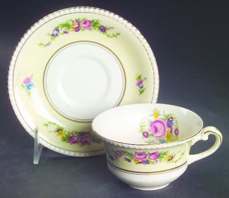 Hampton Court Flat Cup & Saucer Set