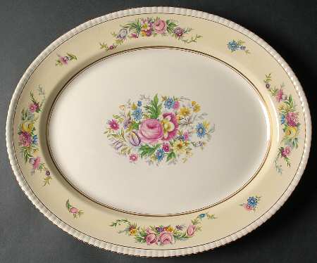 Hampton Court 16" Oval Serving Platter