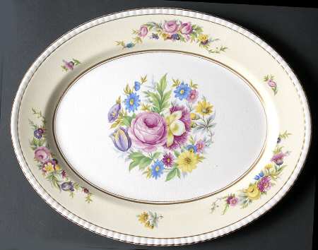 Hampton Court 12" Oval Serving Platter