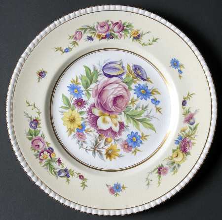 Hampton Court Luncheon Plate