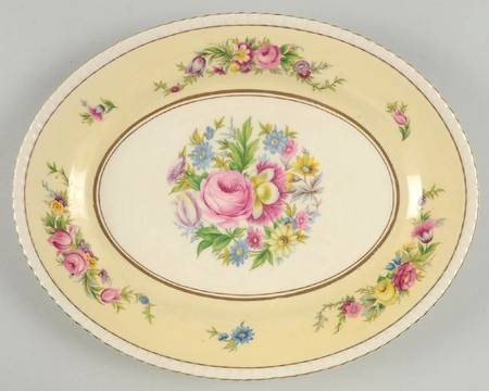 Hampton Court 9" Oval Serving Platter