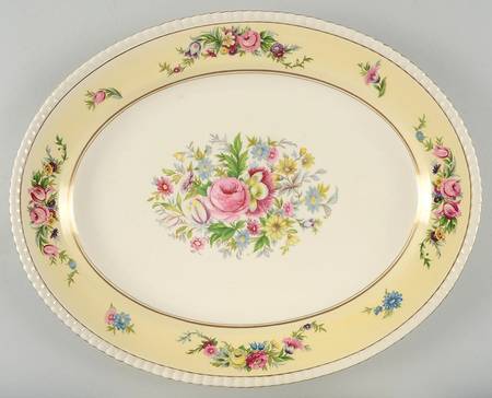 Hampton Court 14" Oval Serving Platter