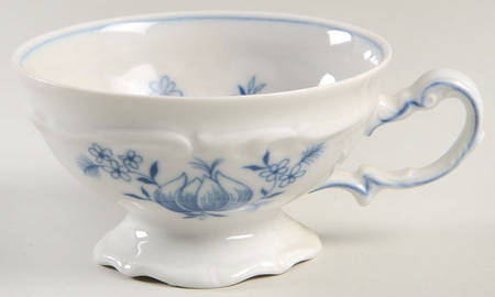 Ming Blue Footed Cup