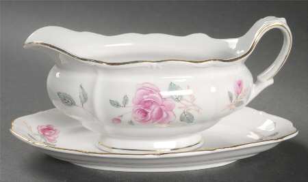 Moonglow Gravy Boat & Underplate
