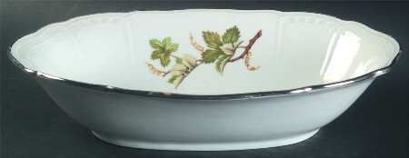 Woodmere 9" Oval Vegetable Bowl