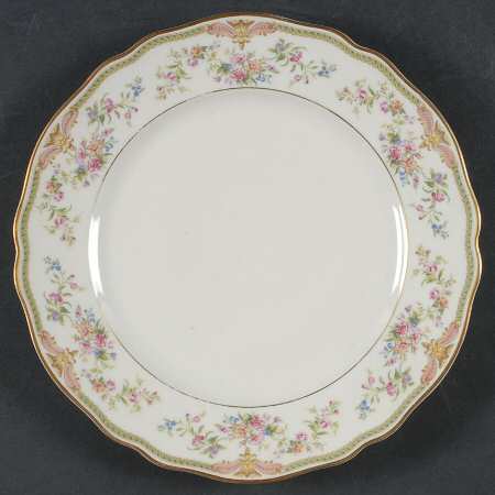 Aida (Gold Verge & Trim) Luncheon Plate