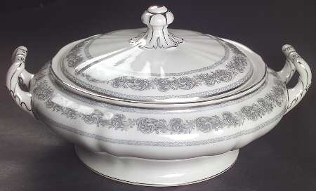 Argenta Round Covered Vegetable