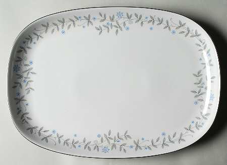 Arietta 15" Oval Serving Platter