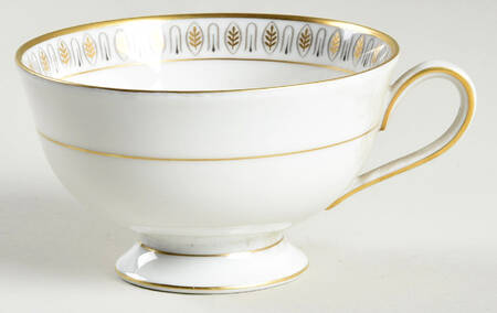 Athena Footed Cup