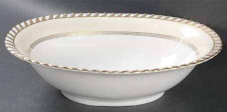 Baronial (White Center) 10" Oval Vegetable Bowl