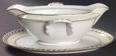 Baronial (White Center) Gravy Boat with Attached Underplate