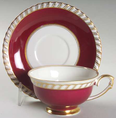 Cardinal Footed Cup & Saucer Set