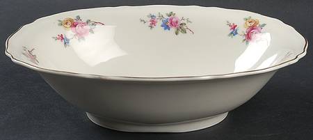 Carmen Cream 9" Oval Vegetable Bowl