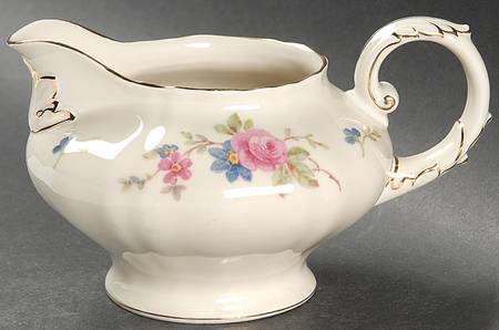 Carmen Cream Creamer