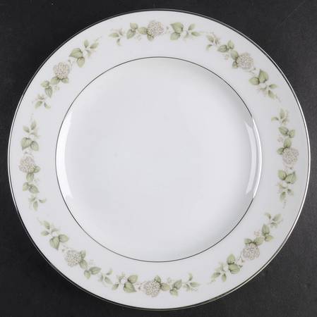 Cindy Salad Plate