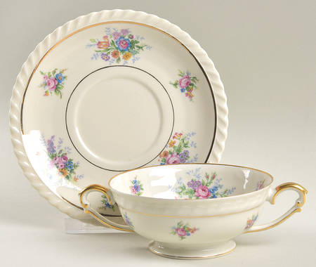 De Rose Footed Cream Soup Bowl & Saucer Set