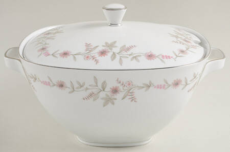 Fascination Tureen &  Lid