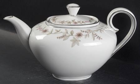 Fascination Teapot & Lid