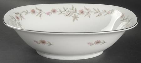 Fascination 9" Oval Vegetable Bowl