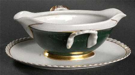Forest Gravy Boat with Attached Underplate