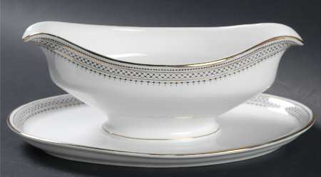 FR4 Gravy Boat with Attached Underplate