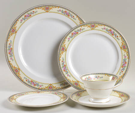 FR51 5 Piece Place Setting