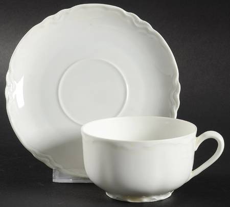 FR90 Flat Cup & Saucer Set