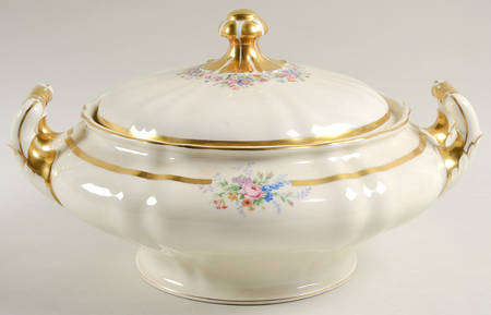 Gilda Tureen &  Lid