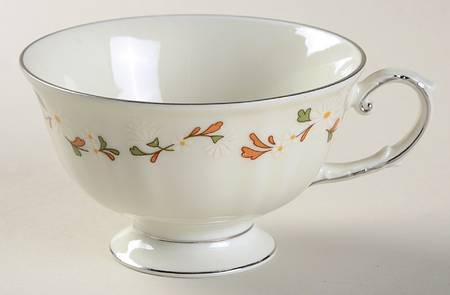 Glendale Footed Cup