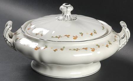Glendale Round Covered Vegetable