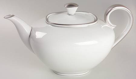 Gracious Teapot & Lid