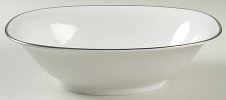 Gracious 9" Oval Vegetable Bowl