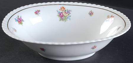 Gretchen 10" Oval Vegetable Bowl