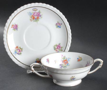 Gretchen Footed Cream Soup Bowl & Saucer Set