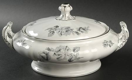 Grixella Round Covered Vegetable