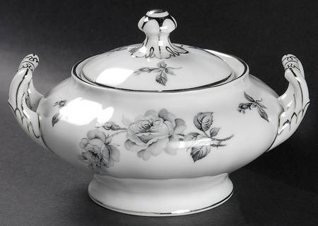 Grixella Sugar Bowl & Lid